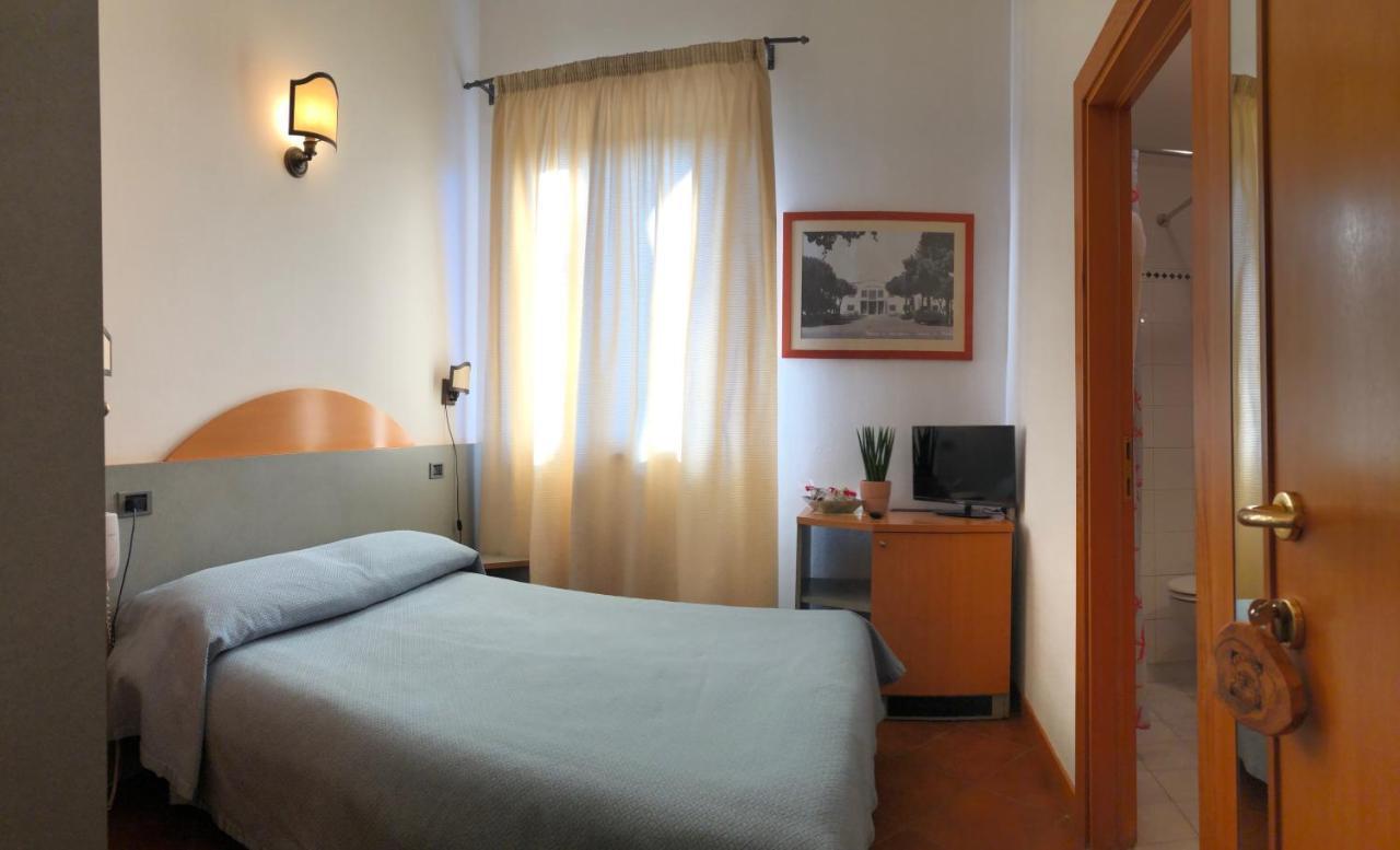 Locanda Menabuoi Donoratico Exteriör bild