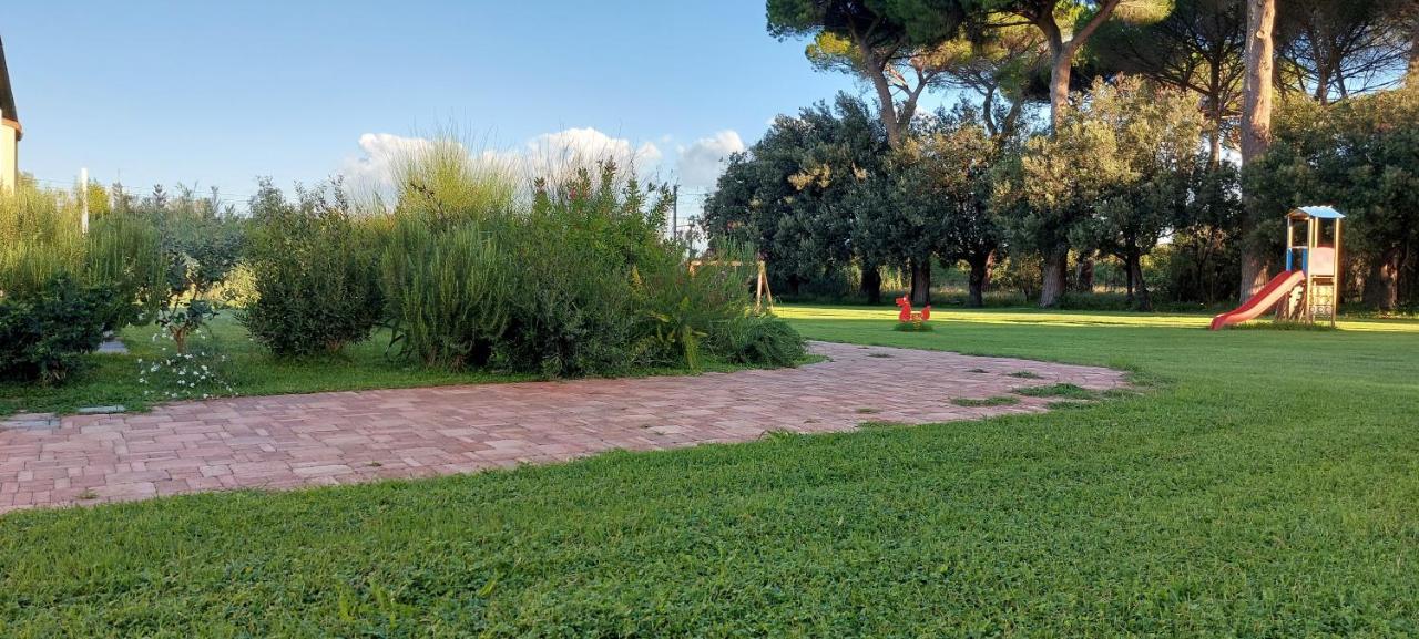 Locanda Menabuoi Donoratico Exteriör bild