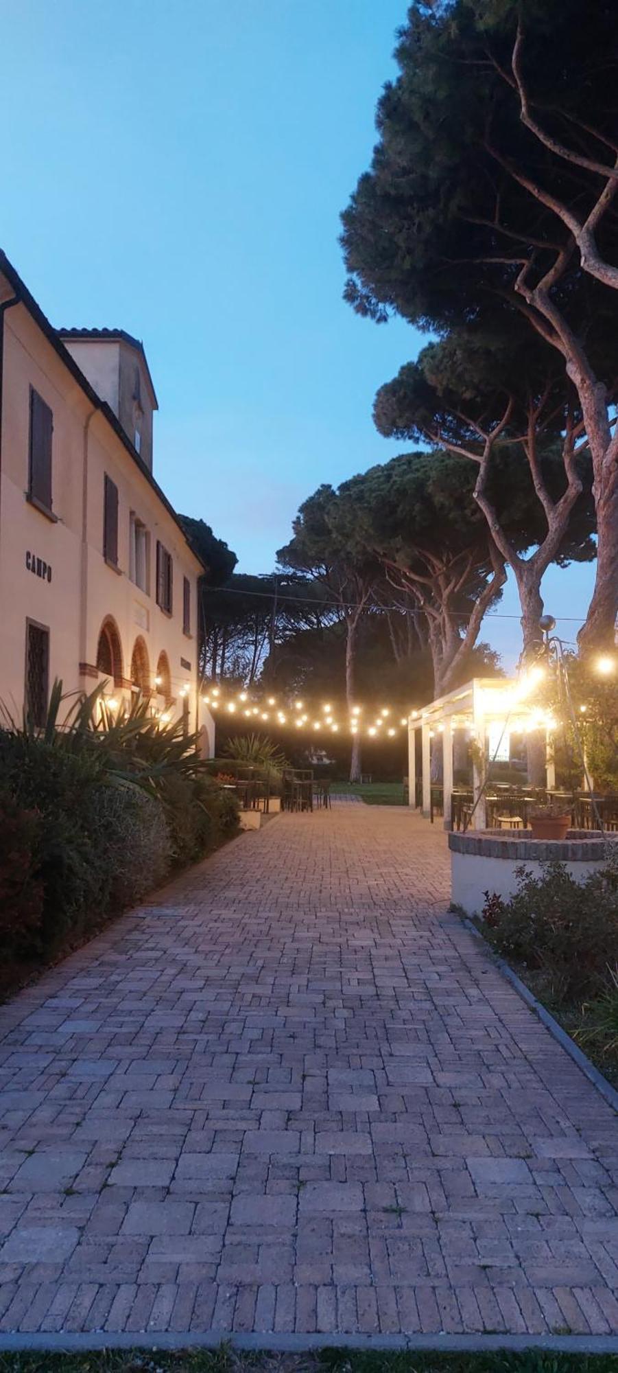 Locanda Menabuoi Donoratico Exteriör bild