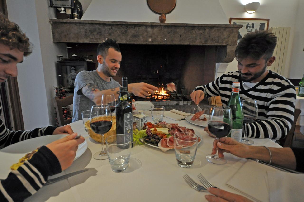 Locanda Menabuoi Donoratico Exteriör bild