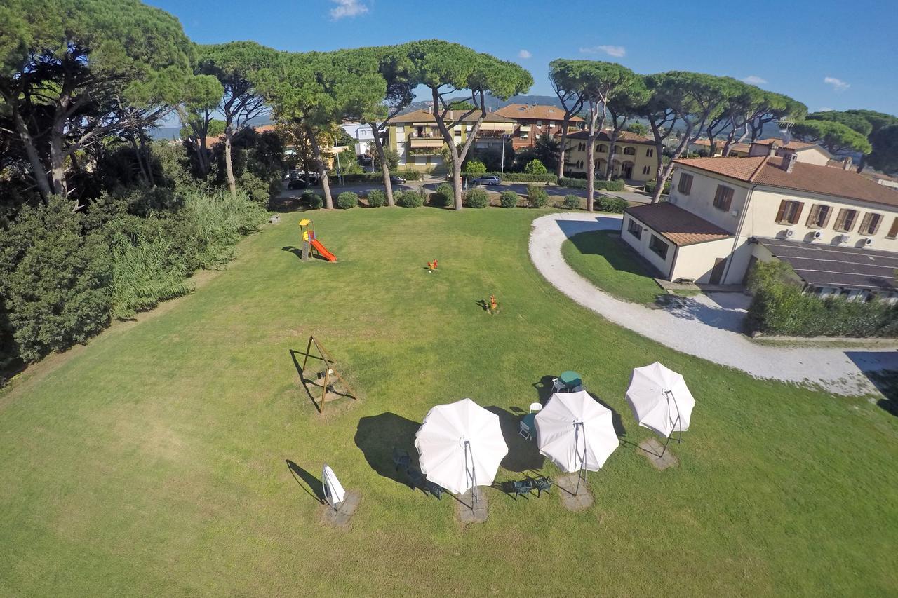 Locanda Menabuoi Donoratico Exteriör bild