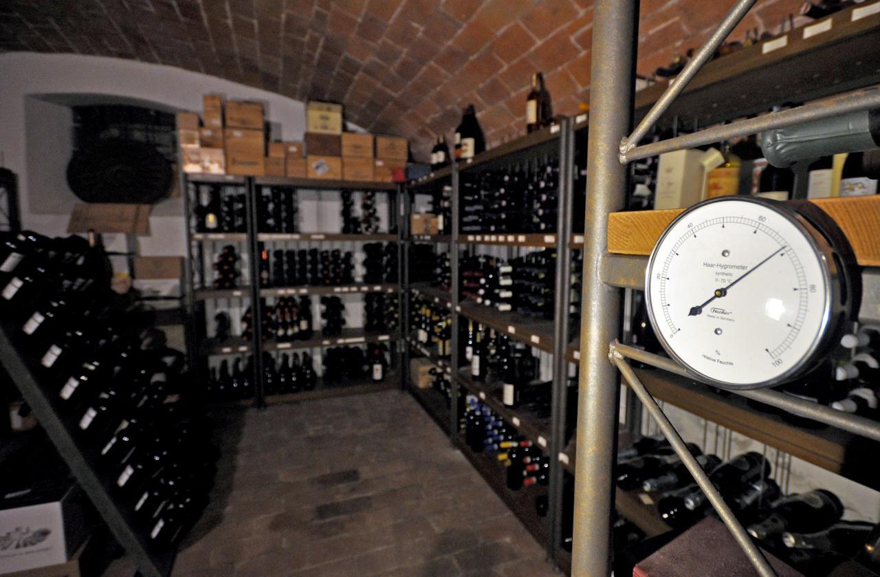 Locanda Menabuoi Donoratico Exteriör bild